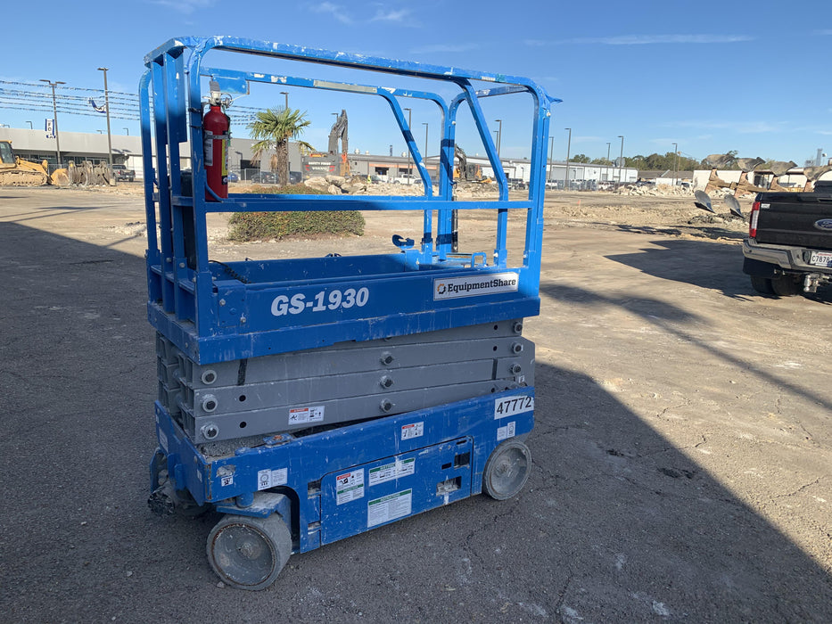 2019 Genie GS-1930 Fixed Rails with Chain Entry