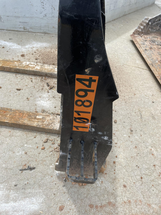 2020 PALADIN 48" Pallet Forks - Paladin