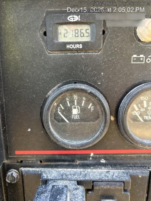 2021 Lincoln Electric Vantage 322 Vantage 322 Ready Pak 3 w/ Decals, ORANGE (includes trailer, cable rack, fender light kit) NO Telematics