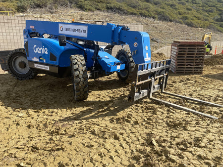 2022 GENIE GTH-844