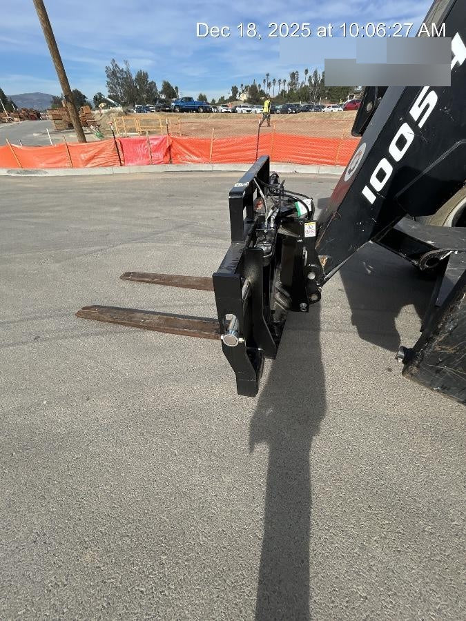 2025 JLG 1001095418