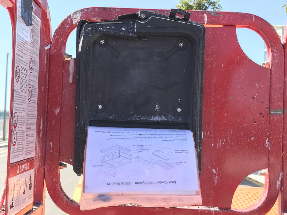 2020 MEC 1330SE Solid NM Tires, Steel Swing out Doors, LCS, Beacon, 900W Inverter