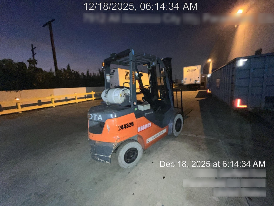 2022 TOYOTA 8FGU25 LP w/ Scale