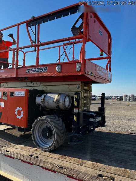 2022 JLG RT3369