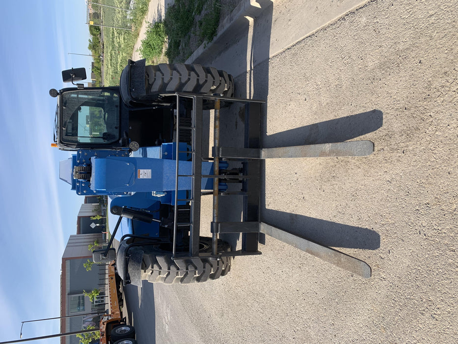 2020 Genie GTH-636 Cab/Heat/Air, Solid Tires, Work Lights, Beacon, Aux Hydraulics, Back up Alarm
