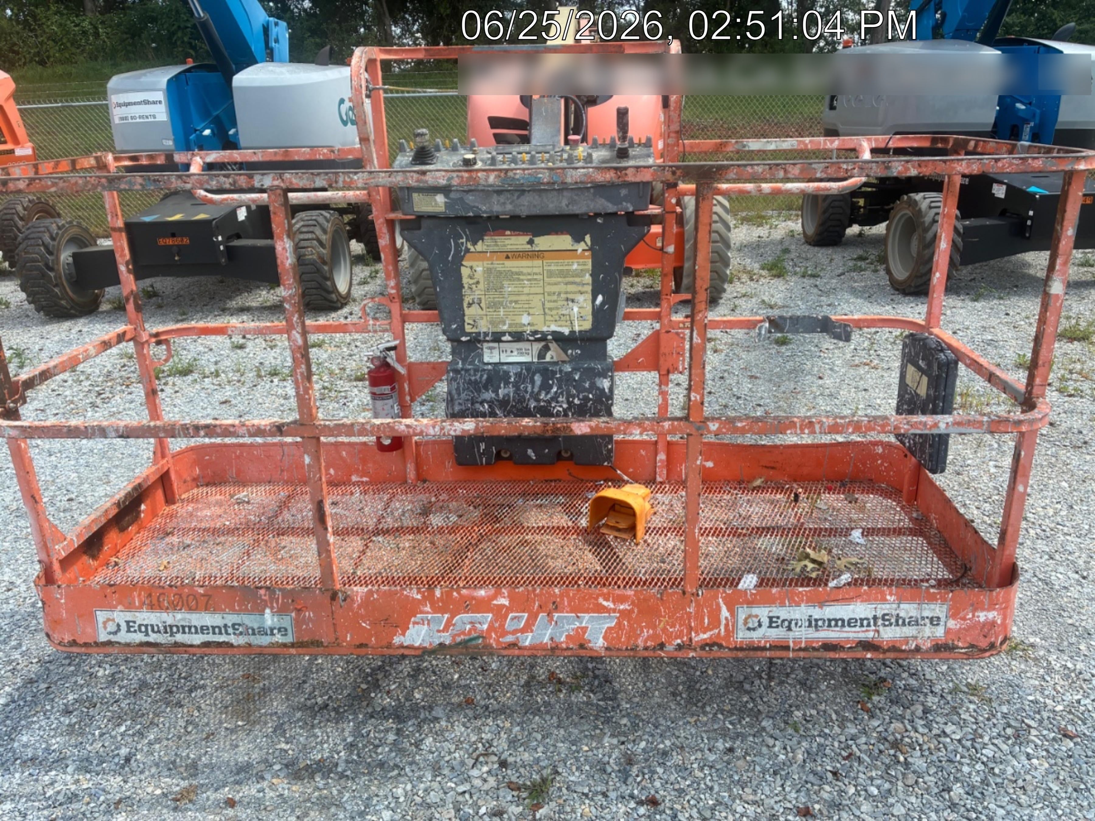2019 JLG 600AJ
