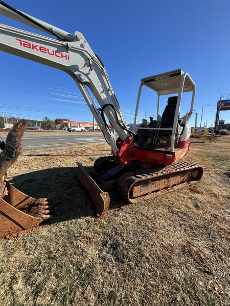 2024 TAKEUCHI TB250-2R