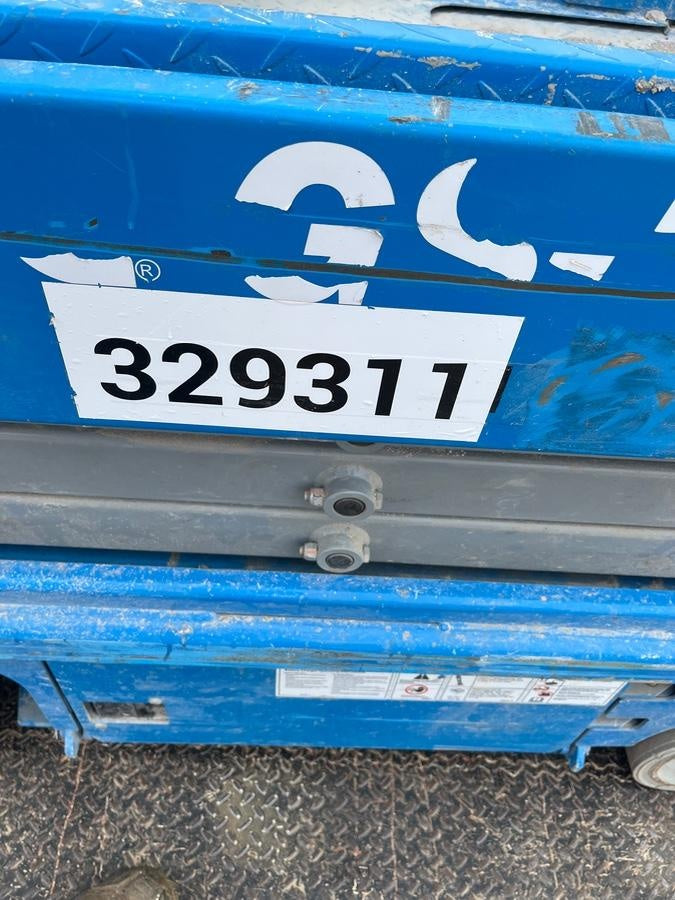 2023 GENIE GS-1432