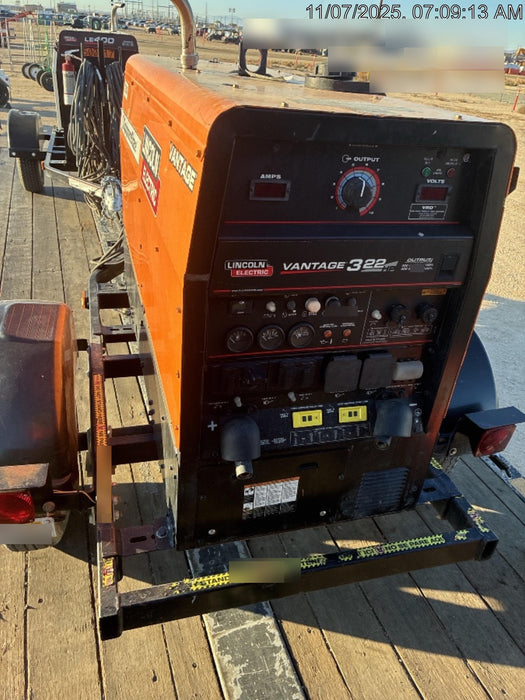 2021 Lincoln Electric Vantage 322 Vantage 322 Ready Pak 3 w/ Decals, ORANGE (includes trailer, cable rack, fender light kit) NO Telematics