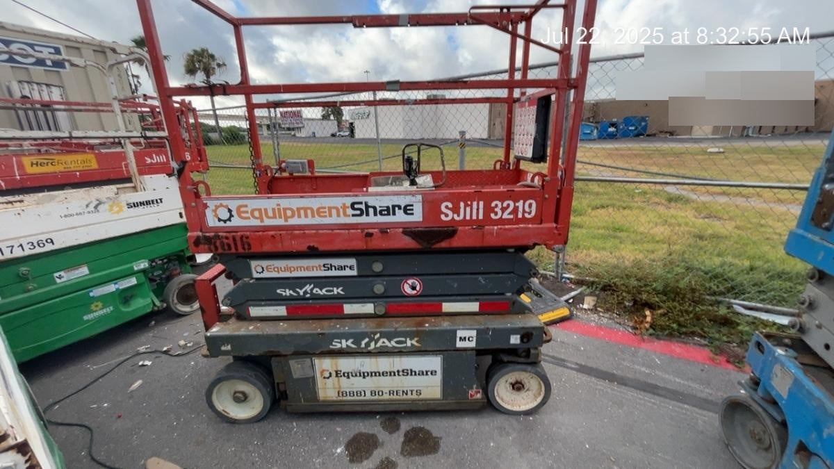 2018 SKYJACK SJIII-3219