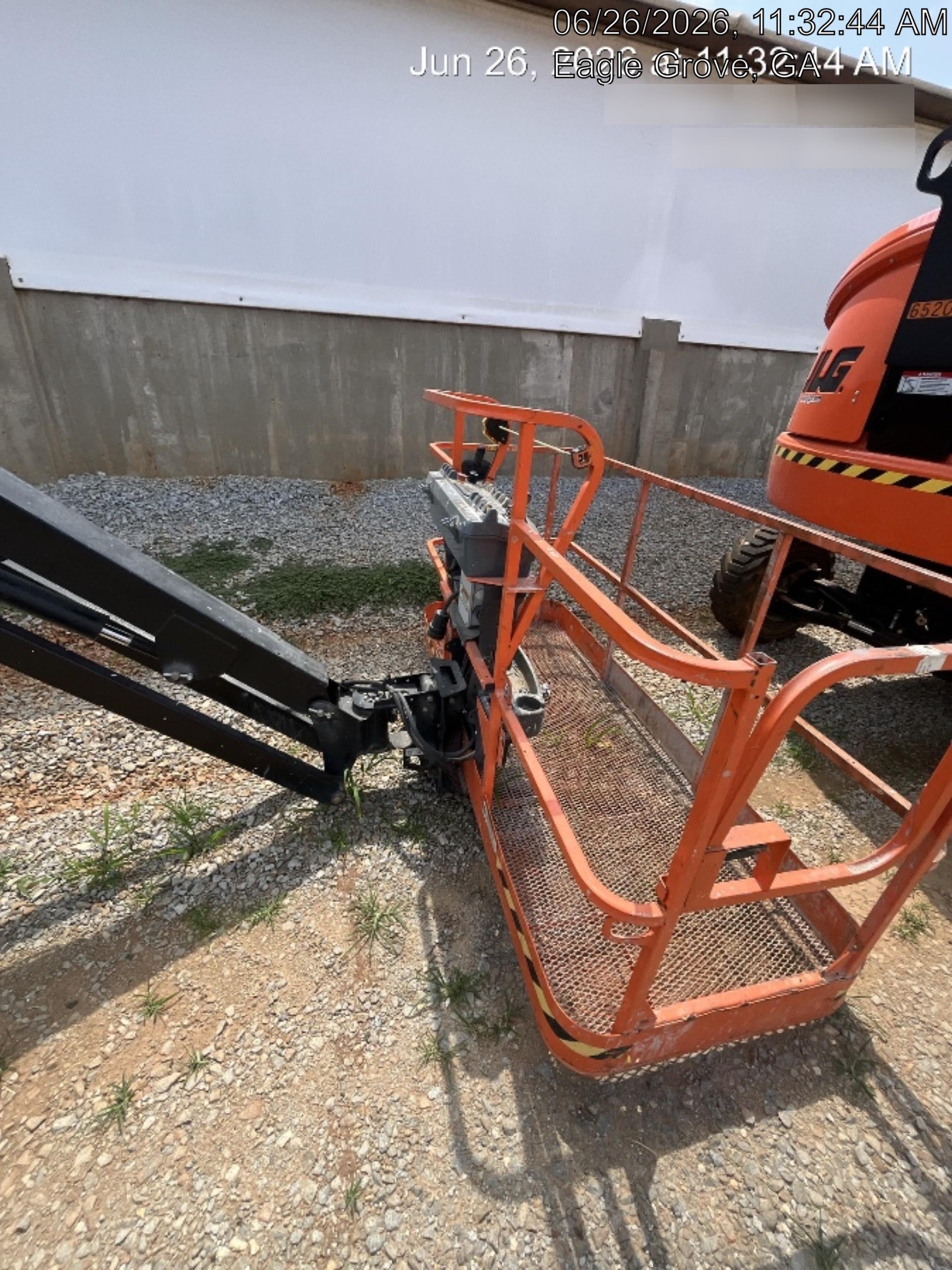 2023 JLG 460SJ
