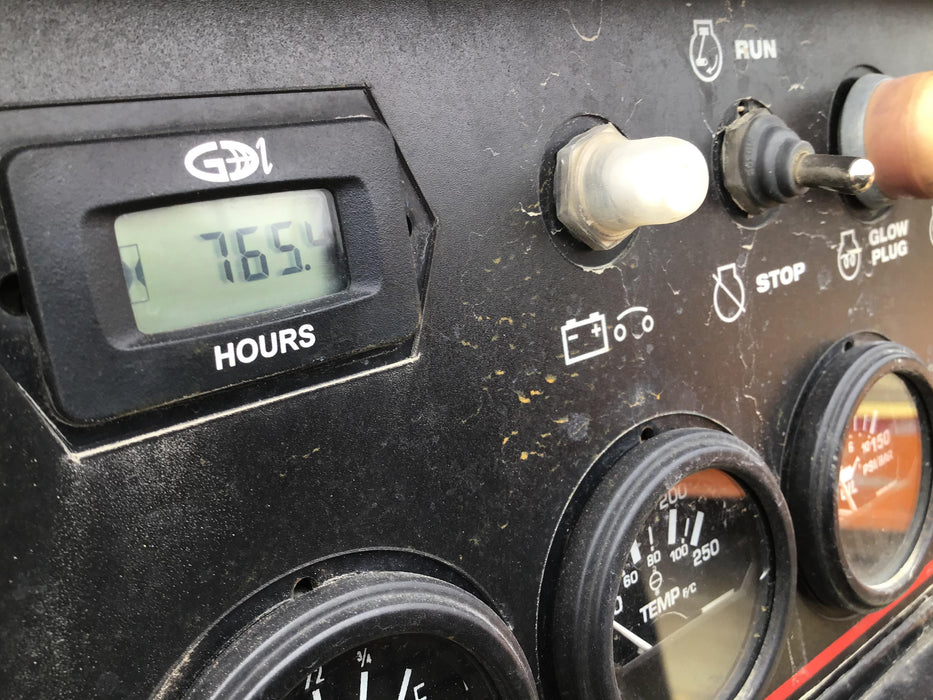 2019 Lincoln Electric Vantage 322 Ready-Pak 3, Two Wheel Trailer, Fender and Light Kit, Cable Rack