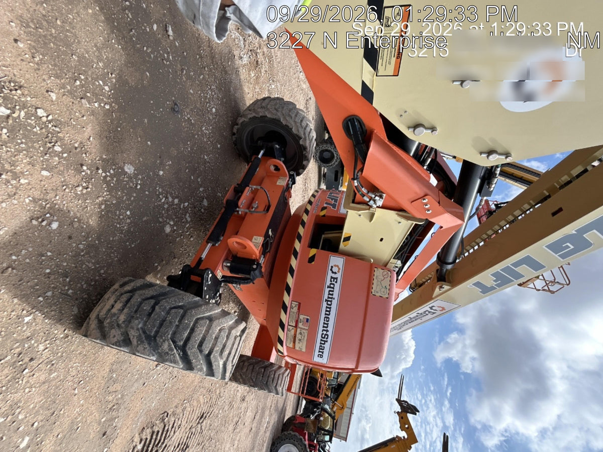 2021 JLG 600AJ
