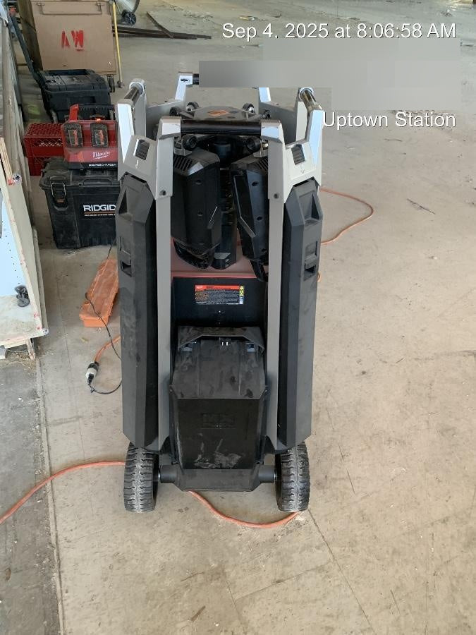 2023 MILWAUKEE MXF041-1XC