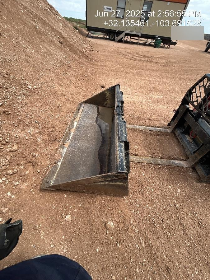 2022 PALADIN 48" Pallet Forks - Paladin