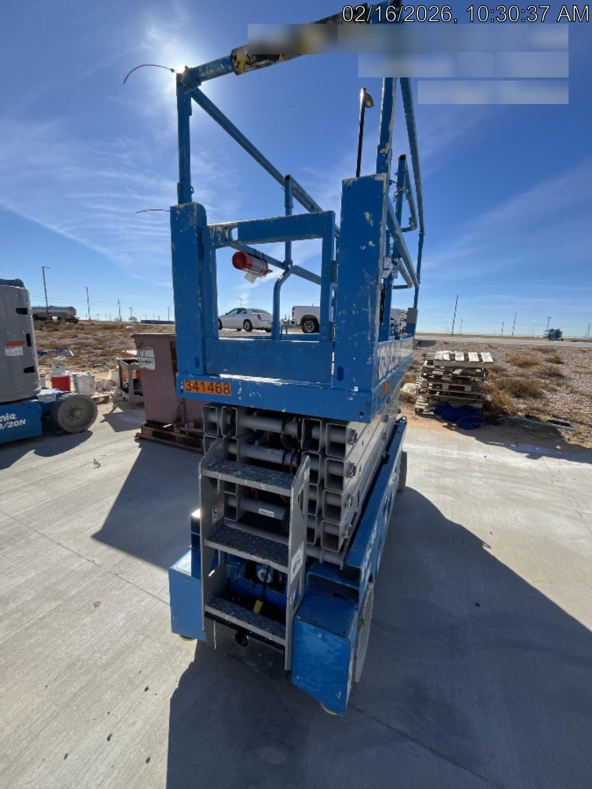 2023 GENIE GS-3232