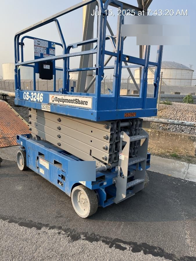 2022 GENIE GS-3246