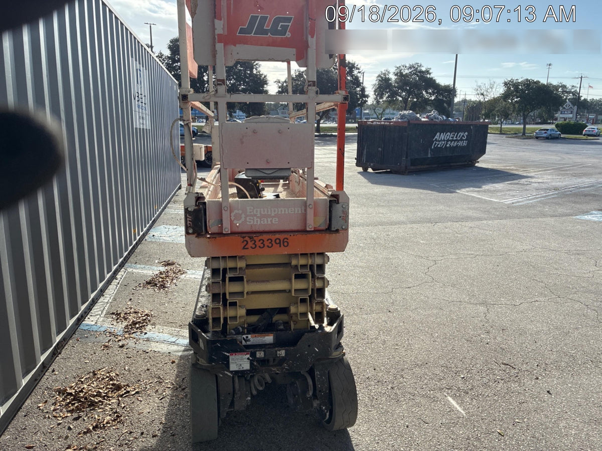 2022 JLG ES2632