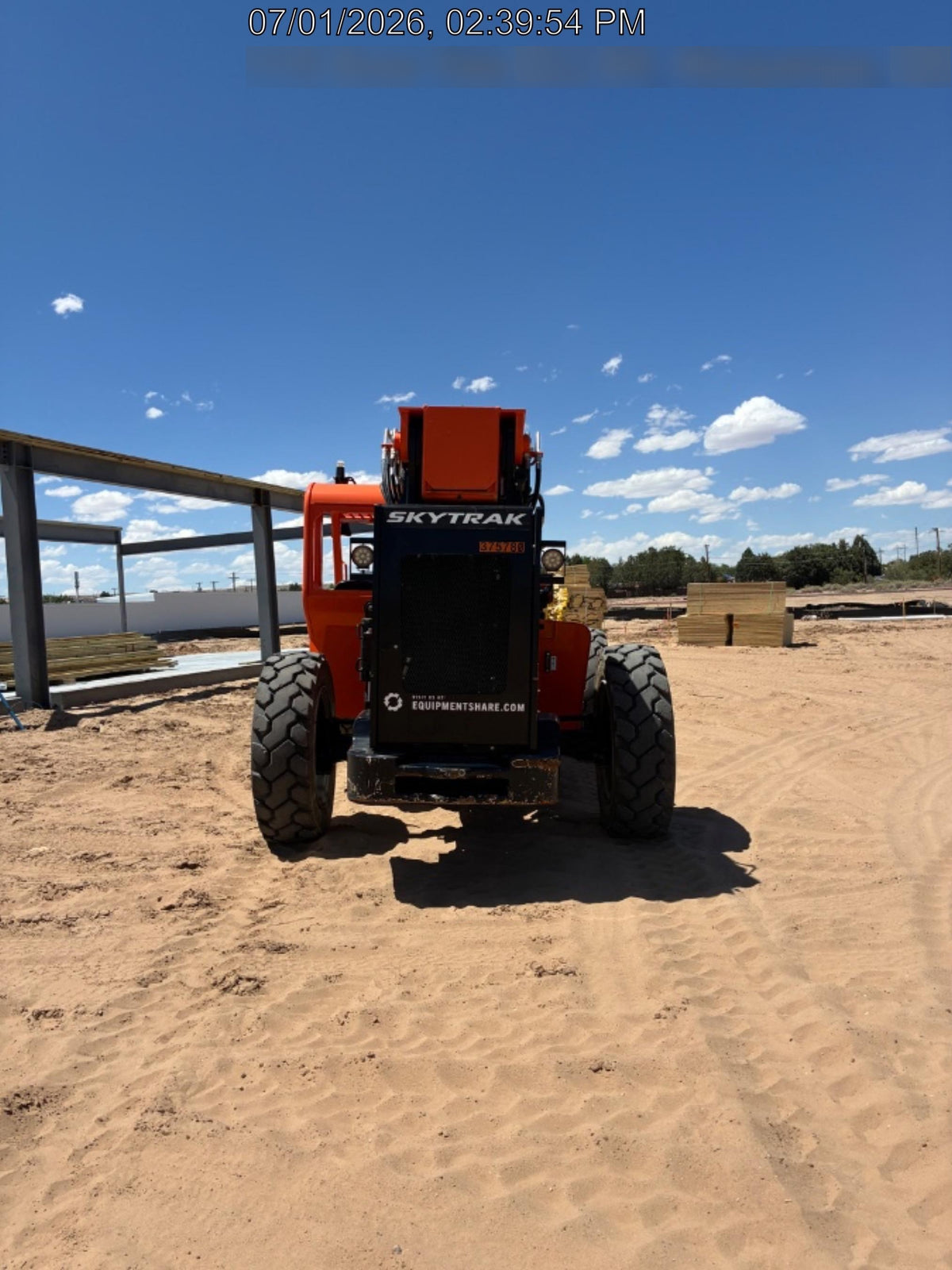 2023 SKYTRAK 8042