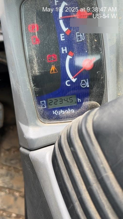 2019 Kubota SVL95-2S Cab/Heat/Air, Standard Tracks, Standard Flow, Hydraulic QC 80" HD Tooth Bucket