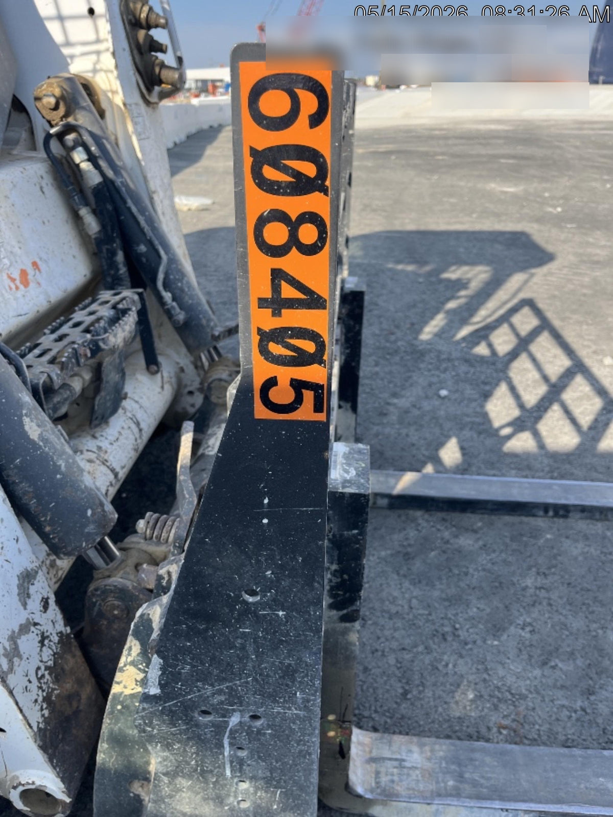 2025 ARROW MATERIAL HANDLING 72" Pallet Forks - Arrow