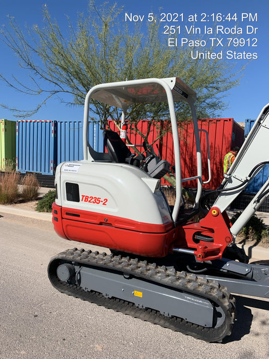 2021 TAKEUCHI TB235-2R