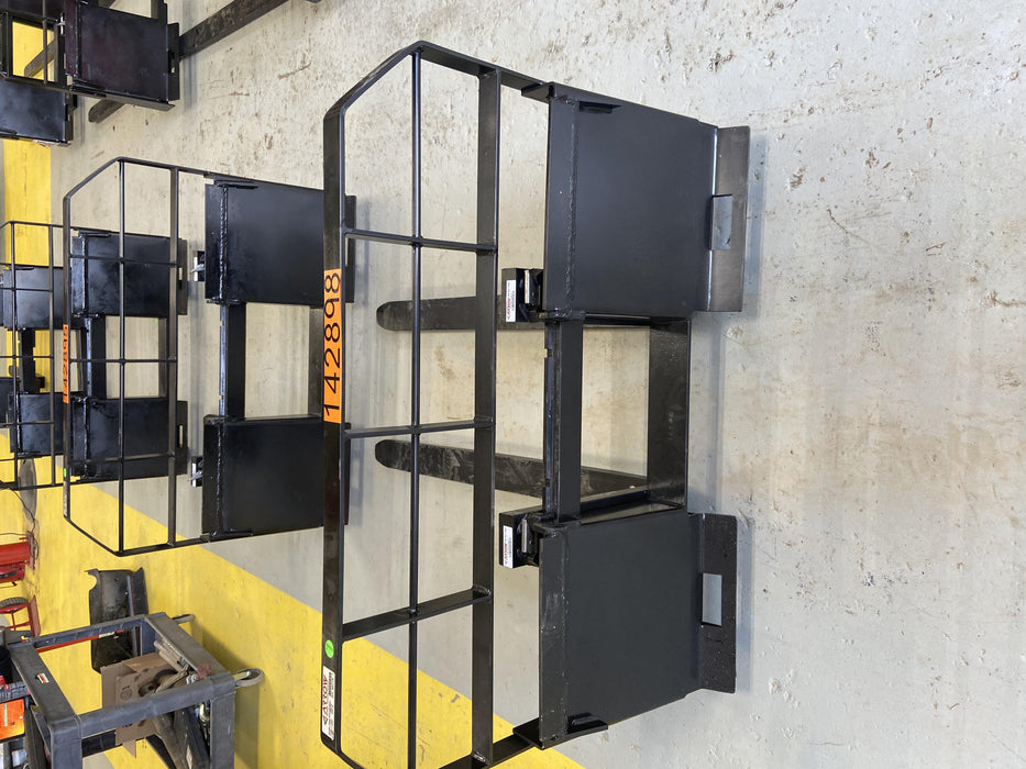 2021 ARROW MATERIAL HANDLING F5000