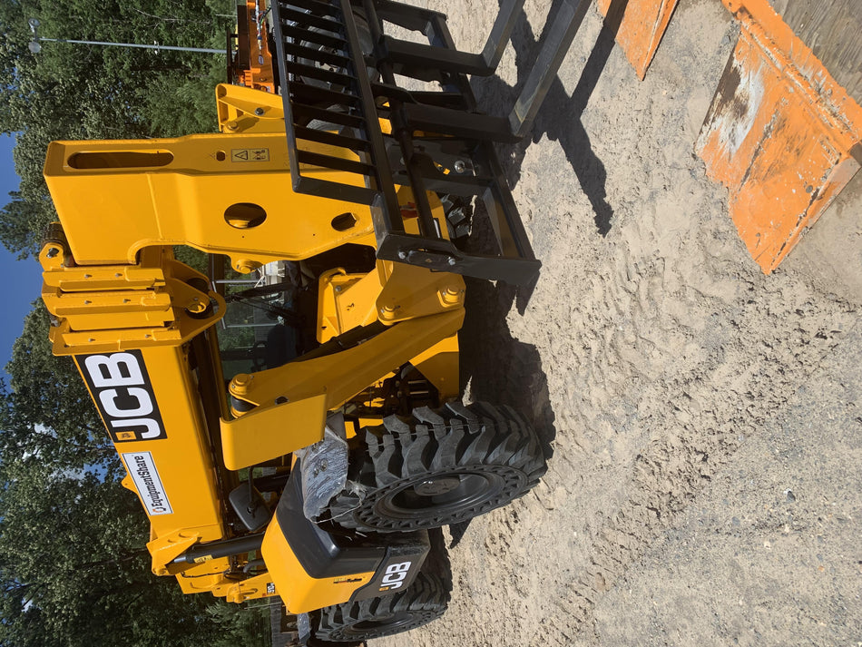 2022 JCB 510-56