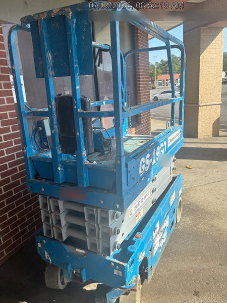 2020 Genie GS-1930 Fixed rails with chain entry gate - Pre A92.20