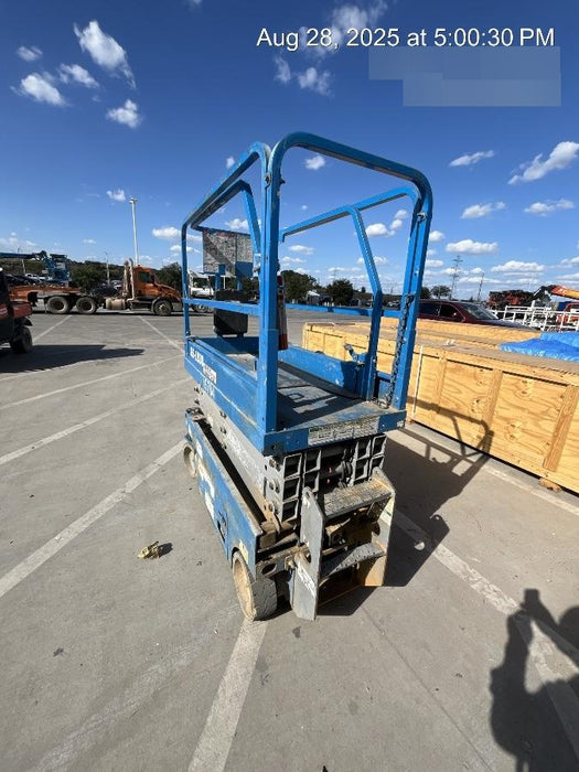 2019 Genie GS-1930 Fixed rails with chain Entry