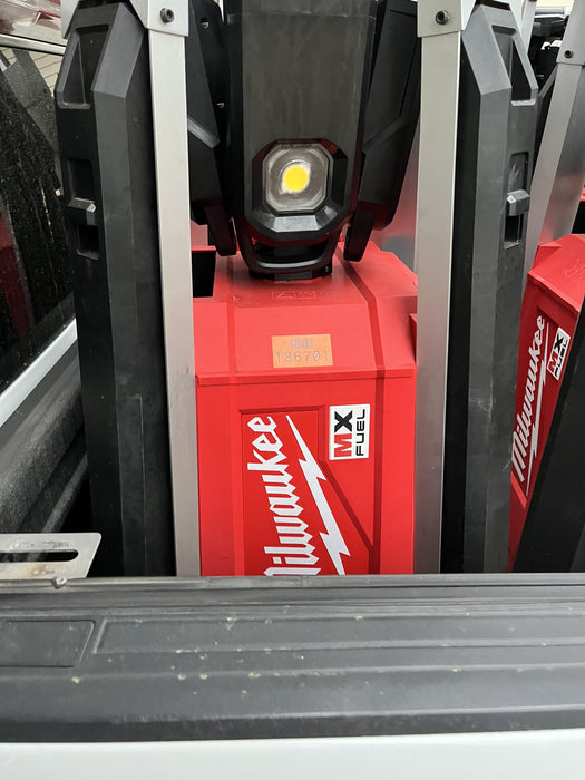 2021 MILWAUKEE MXF041-1XC