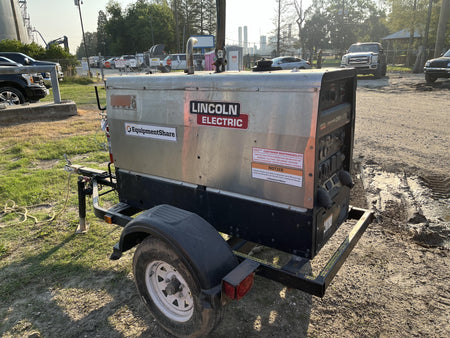 2019 Lincoln Electric Vantage 322 Ready-Pak 3, Two Wheel Trailer, Fender and Light Kit, Cable Rack