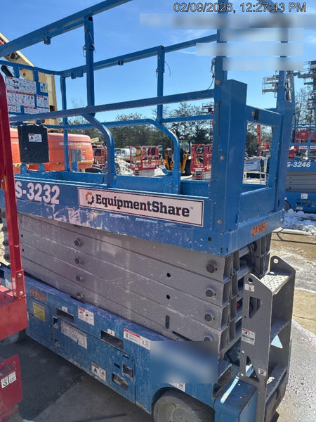 2022 GENIE GS-3232