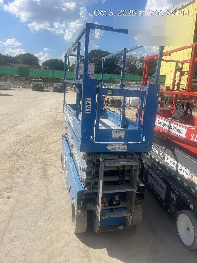 2017 Genie GS-2632 Standard