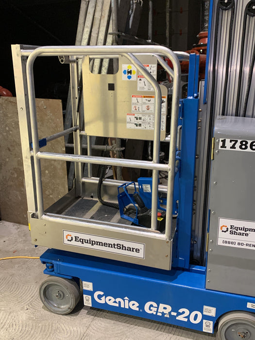 2021 GENIE GR-20