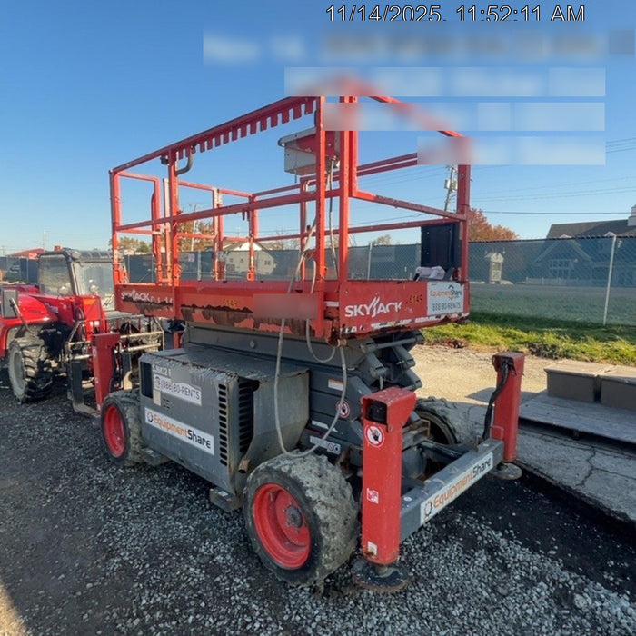 2017 SKYJACK SJ6832 RT