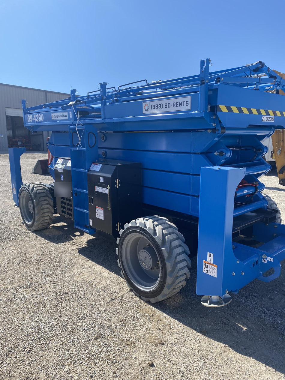 2022 GENIE GS-4390 RT