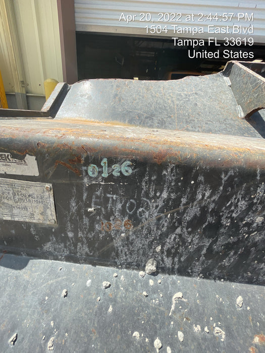 2018 Case 621G CLOSED CAB, 1 FUNCTION, JRB 416 STYLE HYD COUPLER