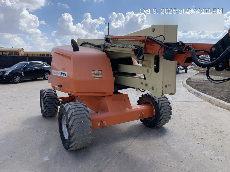 2019 JLG 450AJ