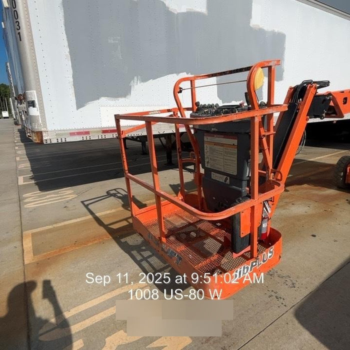 2019 JLG E400AJPN