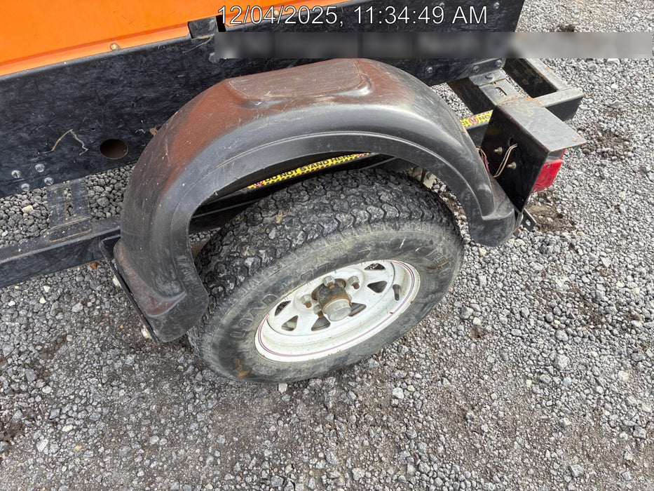 2021 Lincoln Electric Vantage 322 Vantage 322 Ready Pak 3 w/ Decals, ORANGE (includes trailer, cable rack, fender light kit) NO Telematics