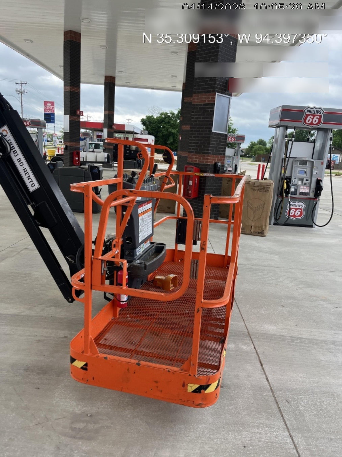 2025 JLG 660SJ