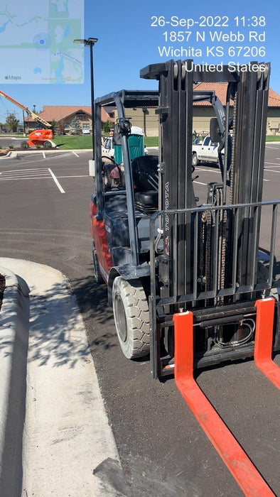 2022 TOYOTA 50-8FGU25