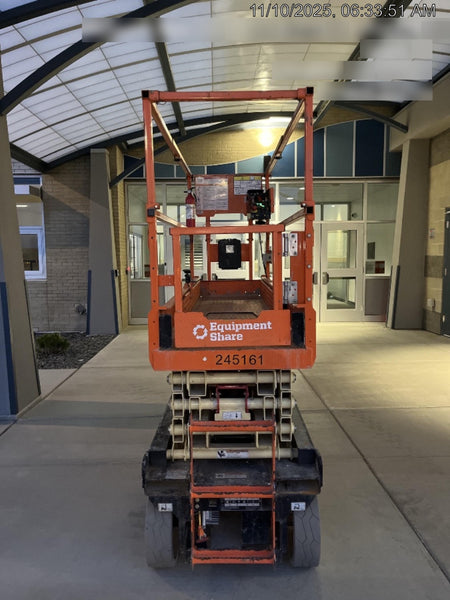 2022 JLG ES2632