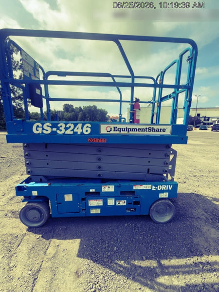 2022 GENIE GS-3246