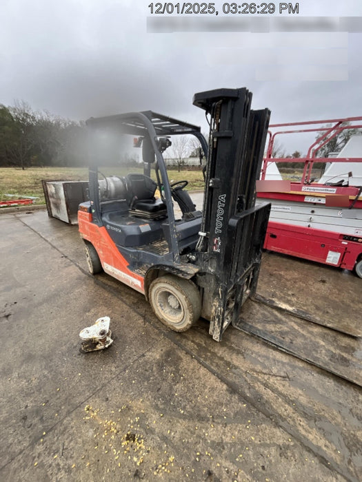 2022 TOYOTA 50-8FGU25