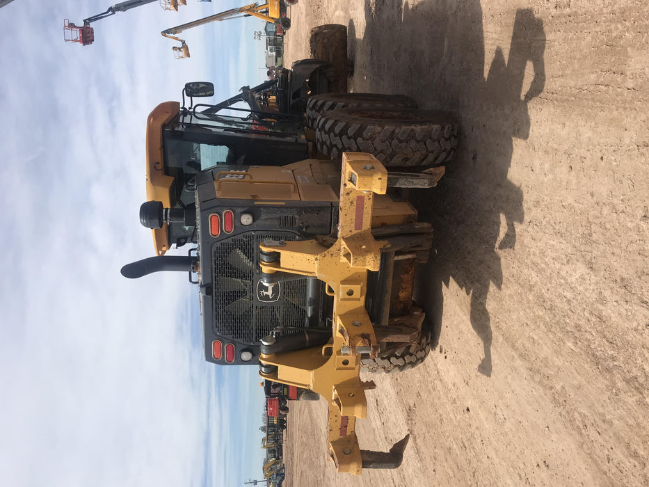 2019 JOHN DEERE 672G