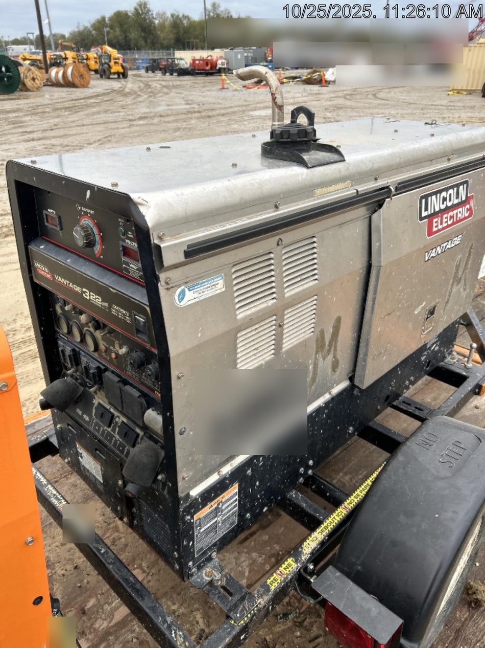 2021 Lincoln Electric Vantage 322 Vantage 322 Ready Pak 3 w/ Decals, ORANGE (includes trailer, cable rack, fender light kit) NO Telematics