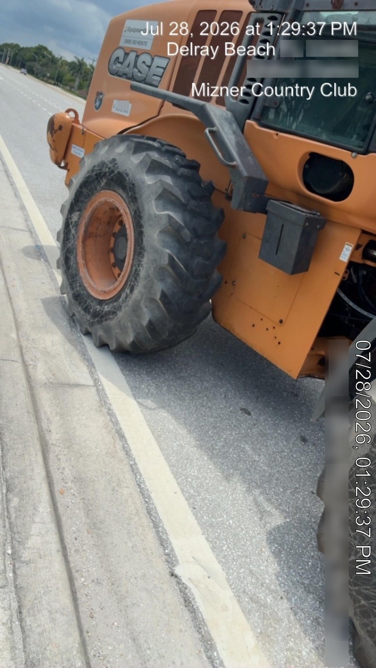 2015 Case 621F CLOSED CAB, JRB 416 STYLE HYD COUPLER