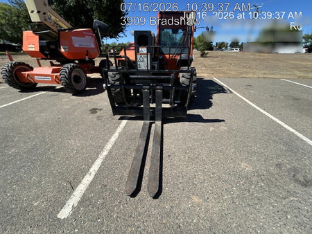 2025 JLG 519